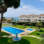 Beach Getaway - 3 Minutes To The Beach