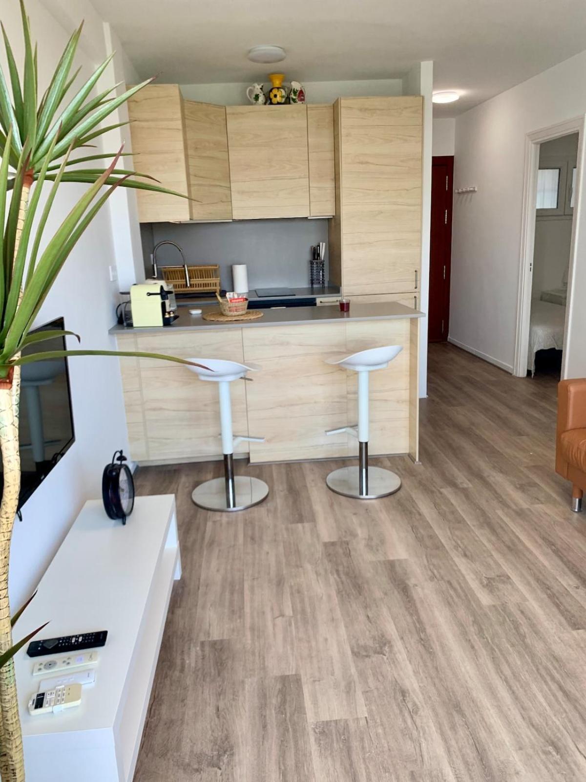 Getaway - 3 Minutes To The Lejlighed Benalmádena